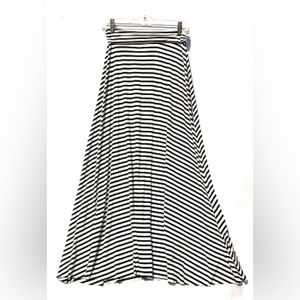 Renee C Striped Maxi Skirt White And Black Women’s